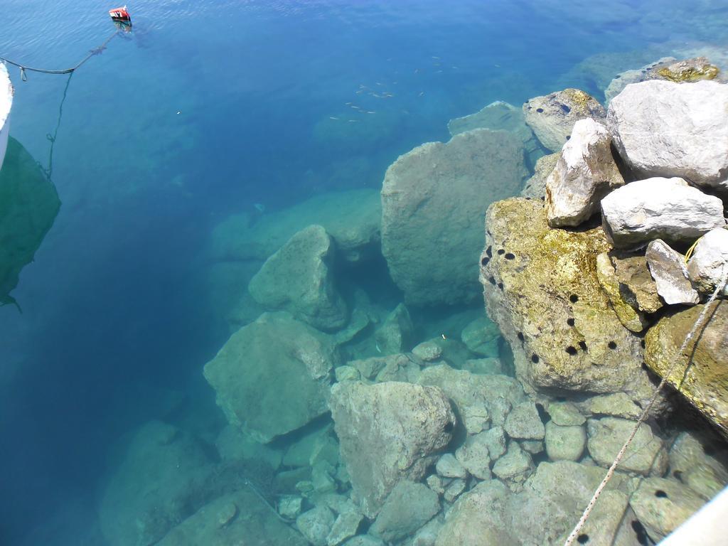 Villa Maria Chrani Buitenkant foto